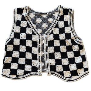 Hand-Crocheted Vest Womens M Black & White Checkerboard Knit Cropped